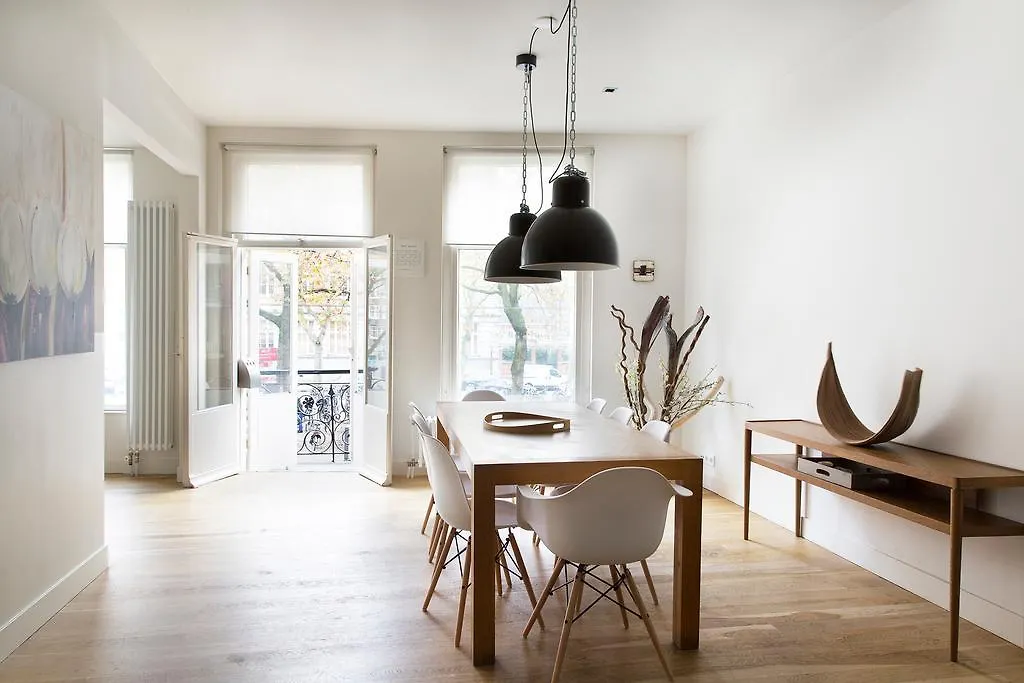 Marnix360Apartments Design contacts